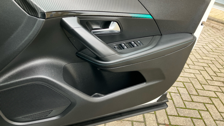 Peugeot 2008 1.2 PureTech 130 Allure 5dr EAT8 Petrol Estate